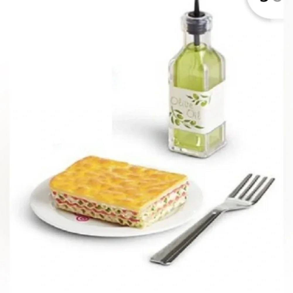 American Girl Lasagna Dinner Set for 18
